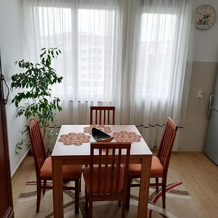 Apartman Lena อารันเยโลวัคส์ ภายนอก รูปภาพ